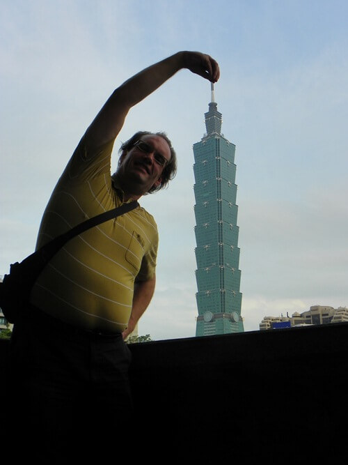 Dont worry Just Travel - travelling the world - taiwan_taipei 101 tower