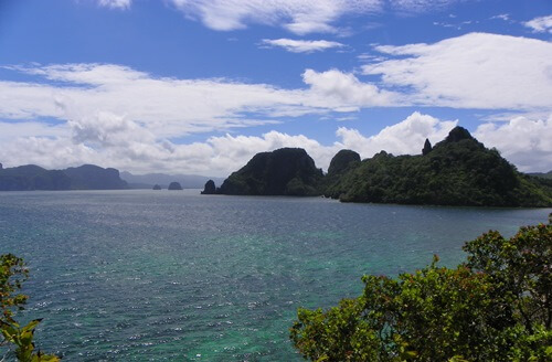 dont-worry-just-travel-the-paradise-of-El-Nido-in-the-Philippines-snake-island-view-from-the-platform