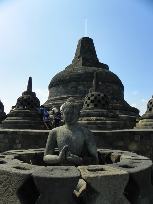 Which is Asia’s best ancient temple? Obviously everyone’s opinion is going to differ. Personally, I’d award the title to the Borobudur temple in Java, Indonesia. Read more here.