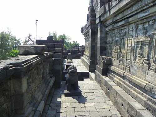 Which is Asia’s best ancient temple? Obviously everyone’s opinion is going to differ. Personally, I’d award the title to the Borobudur temple in Java, Indonesia. Read more here.