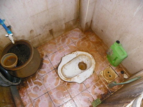 pyay-restaurant-toilet 100 1039